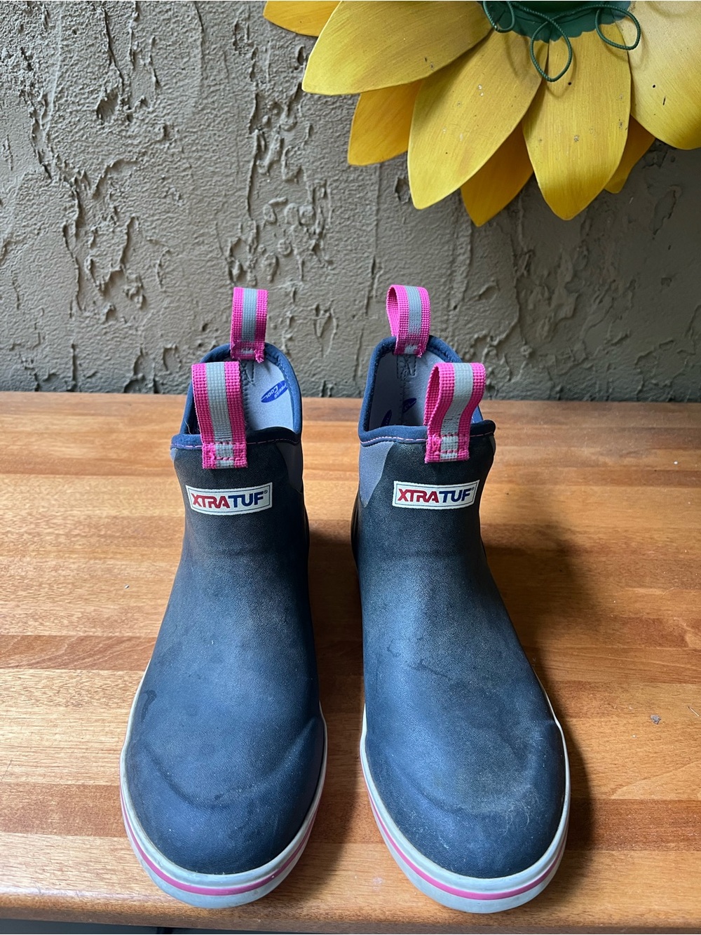 XTRATUF Women's Navy Slip-On Rain Boots with Pink Pull Tabs